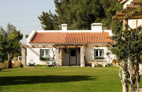 Oeiras House | Lisbon Country Villa - 2 Bedroom Vacation Home