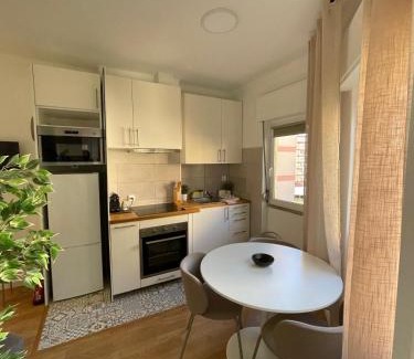 Reboleira Apartment | Lisbon in sight! Apartment near Reboleira subway