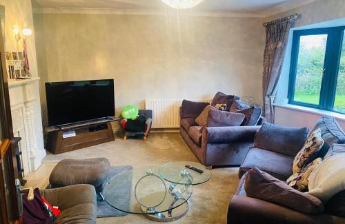 Bruff House | Lisheem Lodge