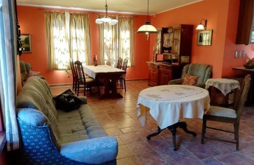Czarny Mlyn House | Lisi Dwór