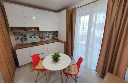 Mamaia-Sat Apartment | Listone' Apartment 12 Mamaia Nord