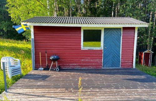 Stromsund Municipality House | Liten sovstuga nära till sjö