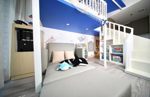 Pantai Indah Kapuk Apartment | Little Bnb Under the Sea