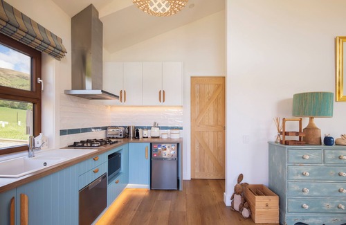 Garston Cabin | Little Breck lodge in rural Southland. Sustainable luxury with pet sheep!