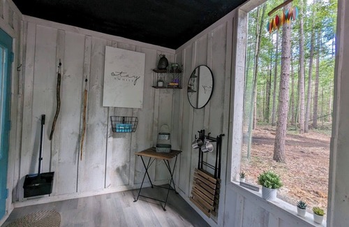 Langton Cabin | Little Can in the Pines - Bunkie No. 2