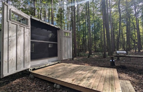 Langton Cabin | Little Can in the Pines - Bunkie No. 2