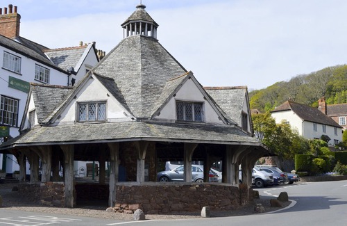 Dunster Cottage | Little Dragons