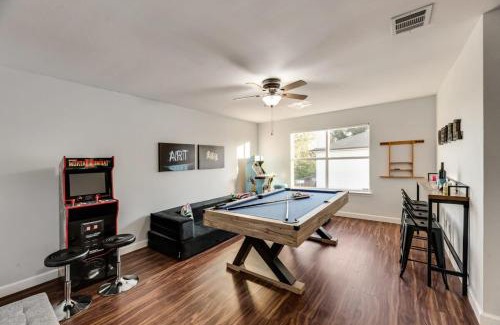Little Elm House | Little elm 5BR Gem Pool Spa Firepit Game Room
