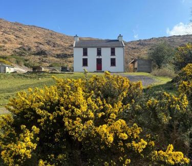 Ardnatrush House | Little Heaven Glengarriff