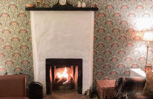 Crowkeeragh House | Little Irish Cottage