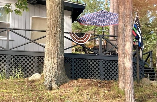 Harrison Cottage | Little Lake House on the Hill in Harrison, MI