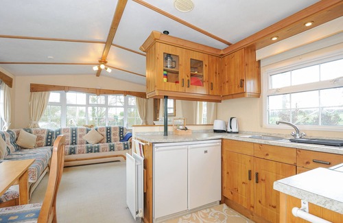 Brazzacott Cottage | LITTLE MALORY, pet friendly, with a garden in St Giles-On-The-Heath