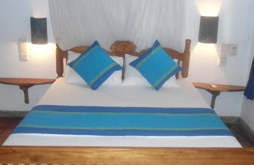 Anuradhapura Bed & Breakfast | Little Paradise Tourist Guest House and Holiday Home