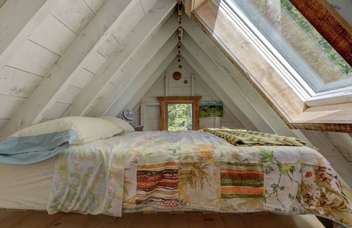 West Newfield House | Little Pine Cottage