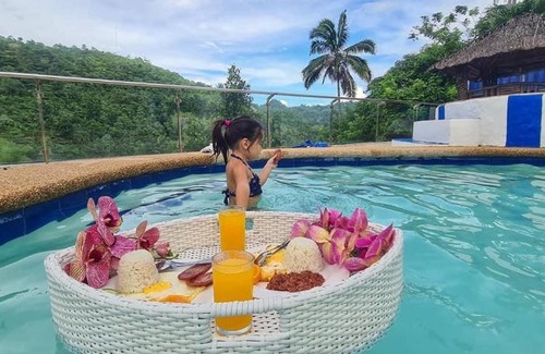 Liloan Resort | Little Santorini Mountain Resort