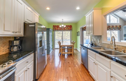 Littleton House | Littleton Home w/On-Site Lake Gaston Access!