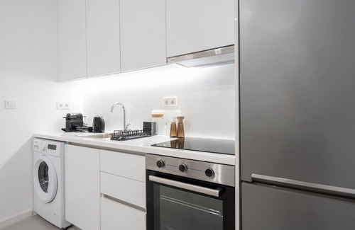 Pangrati Apartment | LIV - Comfortable & Stylish Escape in Pagrati