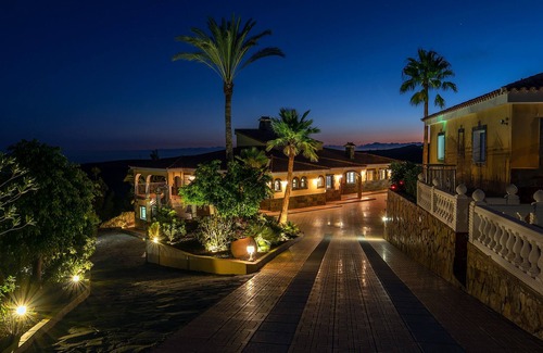 Monte Leon Villa | Live with sea views in one of the finest urbanizations of Gran Canaria