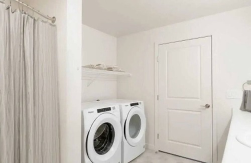 Fort Lewis Apartment | Live in comfort and luxury at The Wellstone