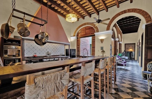 Old San Juan Apartment | Live Like a Rum Baron in a 200 Year Old Mansion!