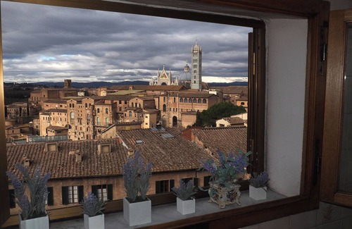 Siena Historical Center Apartment | Live Siena from the very top