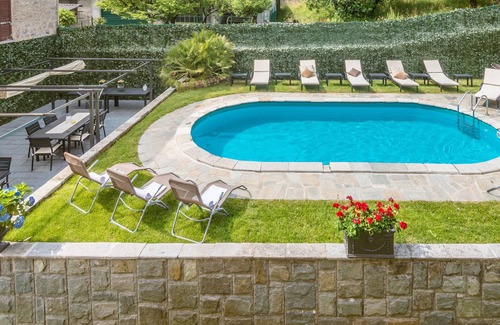 Menaggio Villa | Live the high life in Lake Como in a period villa with lake view & private pool