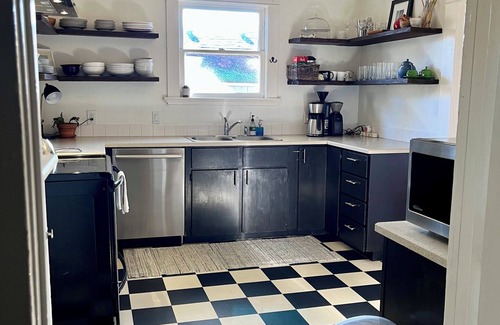 Alberta Arts District House | Live & Work in our historic Alberta Arts home.