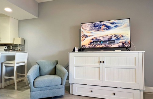 Estate Enighed Condo | Livin' the Dream 1BR Suite Grande Bay in Cruz Bay