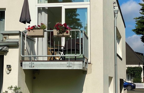 Speldorf Apartment | Living in a studio - Living in a Studio
