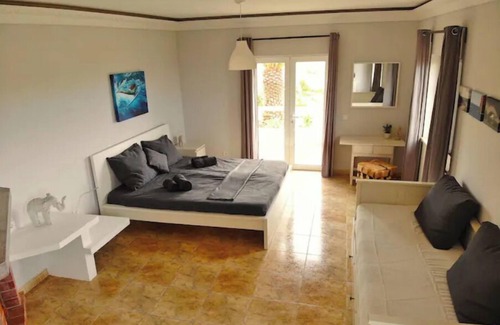 Callao Cabin | Living Lodge Portugal- Private Arrifana Beach Path