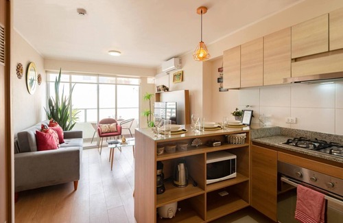 Santa Beatriz Apartment | Llama Love | Your cozy Apt in the heart of Lima!