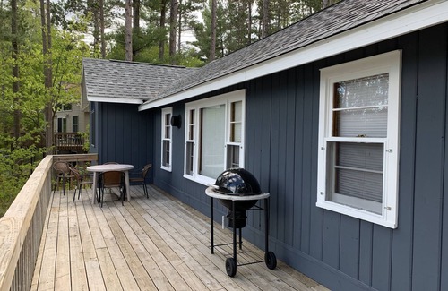 Wetmore Cabin | LLC-Peaceful, Lakefront Cabin Near Munising with Canoe & Rowboat