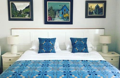 Cwrt Bed & Breakfast | Llety Brynawel Guest House