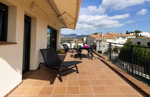 Llanca Apartment | LLEVANTINA 36 - Ático con gran terraza y vistas al mar en Llançà. - ES-228-66