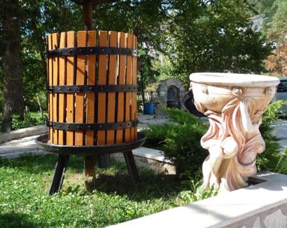 Castellafiume Hotel | Lo Scoiattolo