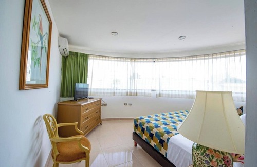 Centro Hotel | Local Charm in Mérida: King Room Stay w/Pool, Relaxing Courtyard & Local Vibes