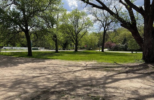 Okoboji House | Located across the road of West Lake Okoboji. 8 beds. Room for parking trailers