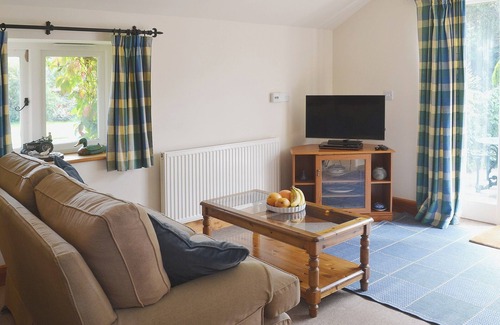 Harleston Cottage | Located in an ideal base to explore the delights of Norfolk and Suffolk.