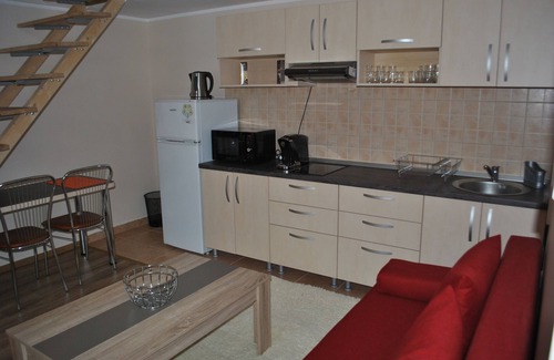 Bistrita Apartment | Located in Bistriţa, Ap. Alpha offers a garden and fitness centre.