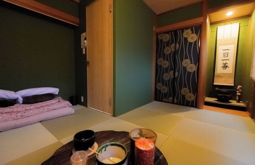 Higashiyama Apartment | located in historical Gion,1-minute walk subway.