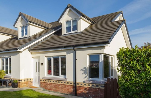 Ramsey House | Located in Ramsey, Royal 1 offers plenty to enjoy and is a matter of minutes from the town's indepen