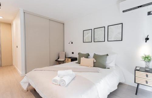 Apoquindo Apartment | Located in the Best Area of Las Condes 2BR2BA