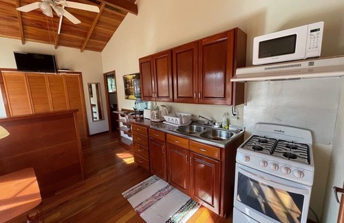 Hopkins Apartment | LOCATED IN THE HEART OF THE MOST EXCLUSIVE RESORT AREA ~ LONG TERM OPTION!