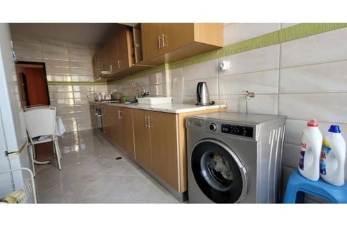Praia Condo | Located in the 🖤 of the city w/ AC + free parking