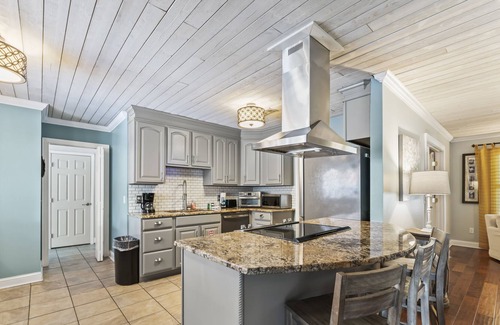 Fruit Cove House | Located just a stone's throw away from the captivating city of St