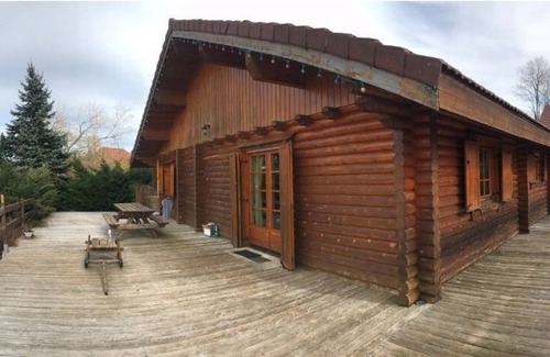 Le Latet Ski Chalet | Location Chalet Jura et Vacances à la Ferme
