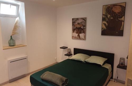 Quarante Apartment | Location de vacances à Quarante Gîte de la cave Szymczak