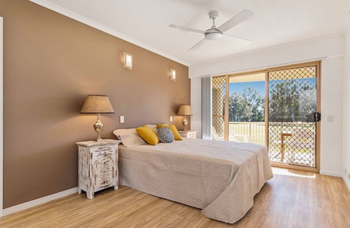 Noosaville Apartment | Location Doesn't Get Any Better Than This