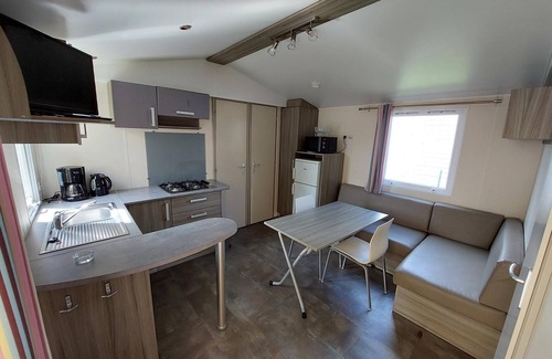Douarnenez House | Location Douarnenez d un Mobil-home 6 Couchages au Camping le Kerleyou