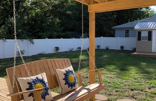 Cary House | Location Location : Downtown Cary NC- Dog friendly, quaint, clean home